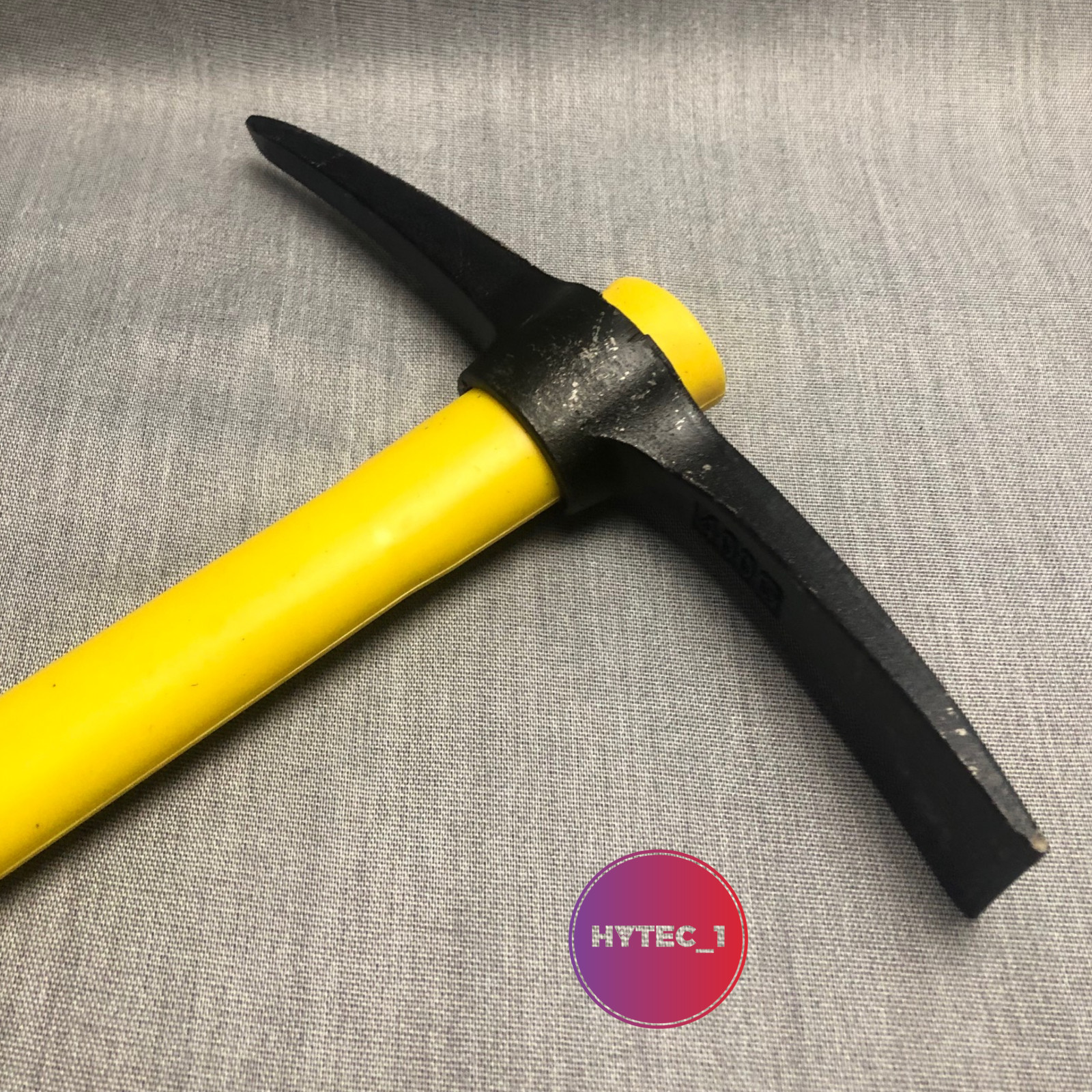 two Miners Mattock Pick Lightweight Bright Colour Gold Mining Prospecting Pick