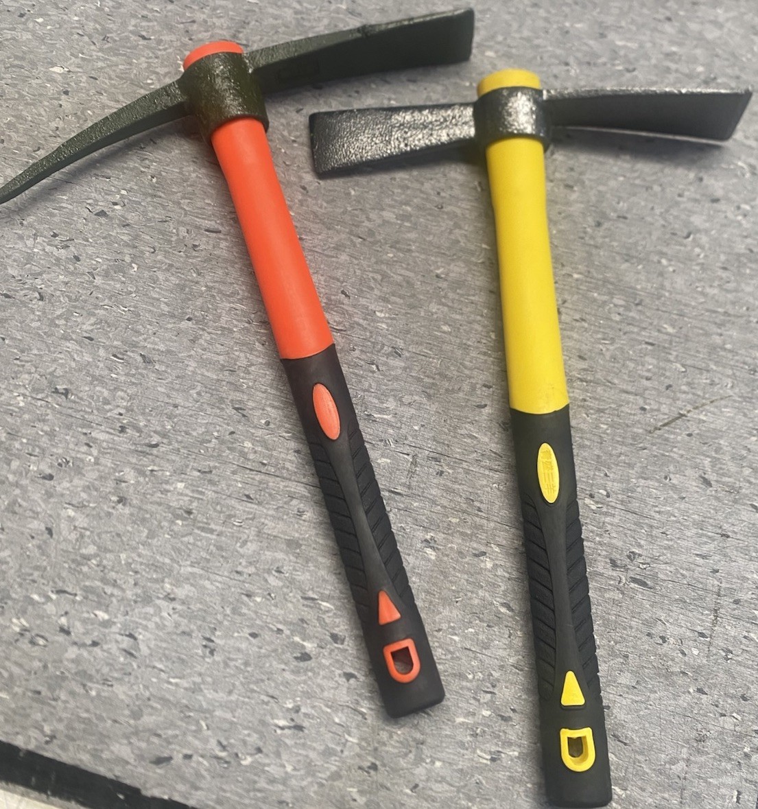 two Miners Mattock Pick Lightweight Bright Colour Gold Mining Prospecting Pick