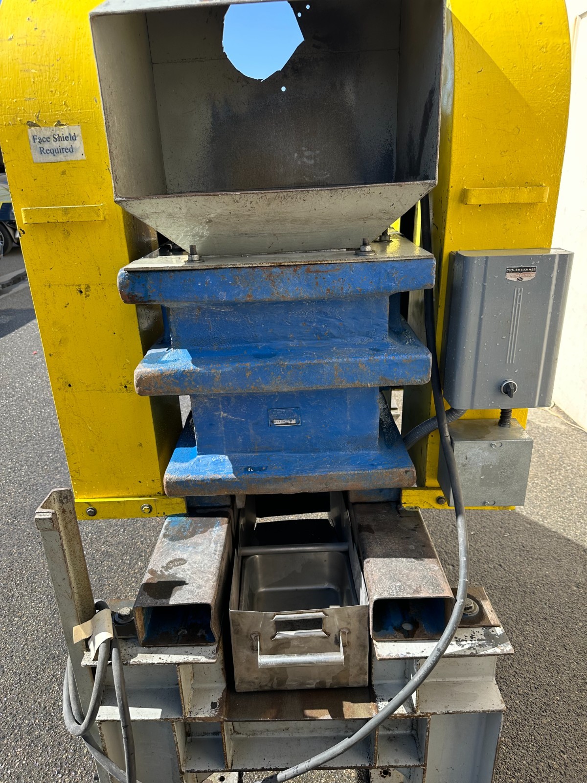 Morse Brothers 8 x 8 Jaw Crusher
