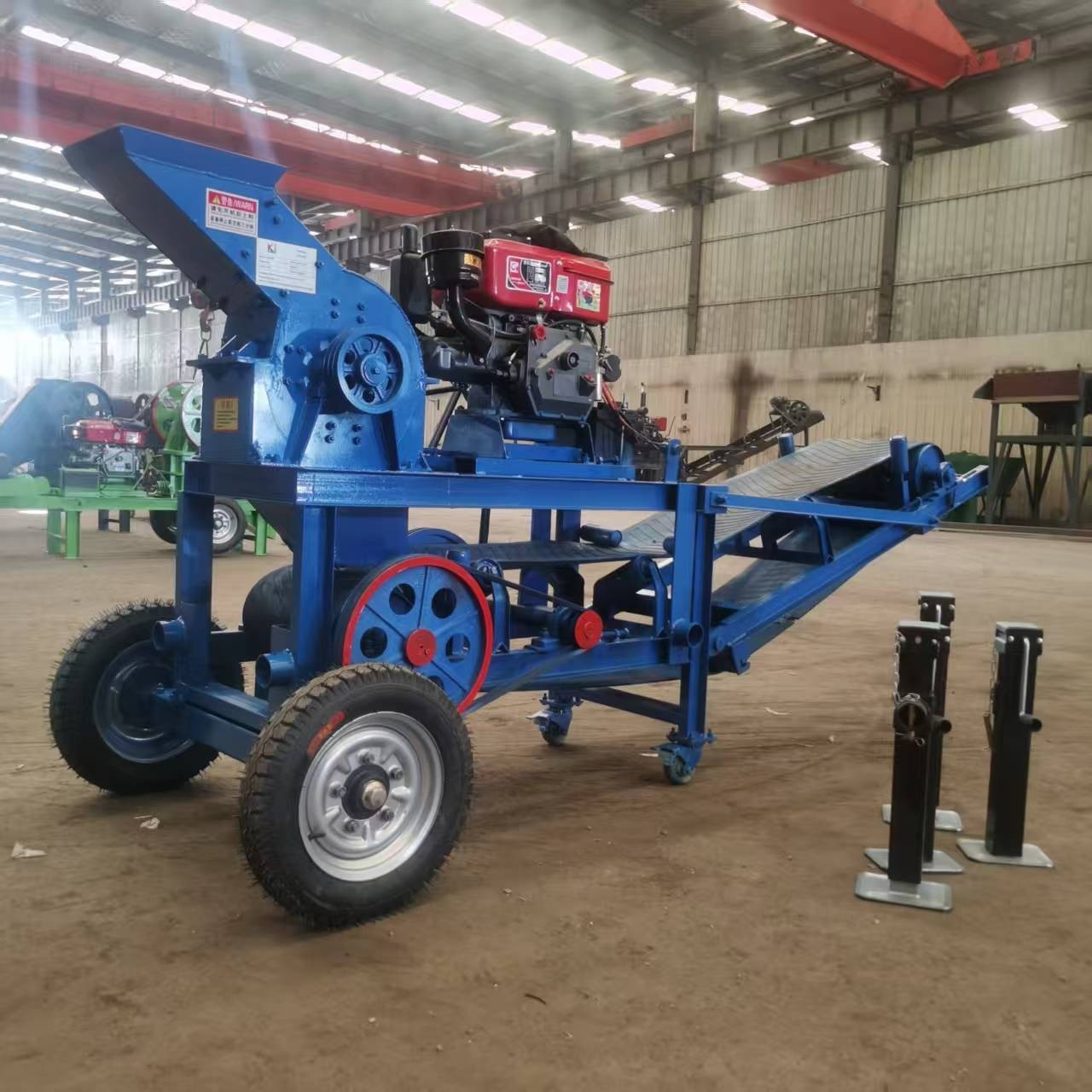 400*600 hammer mill small gold ore breaker sand maker hammer Crusher mill at CA