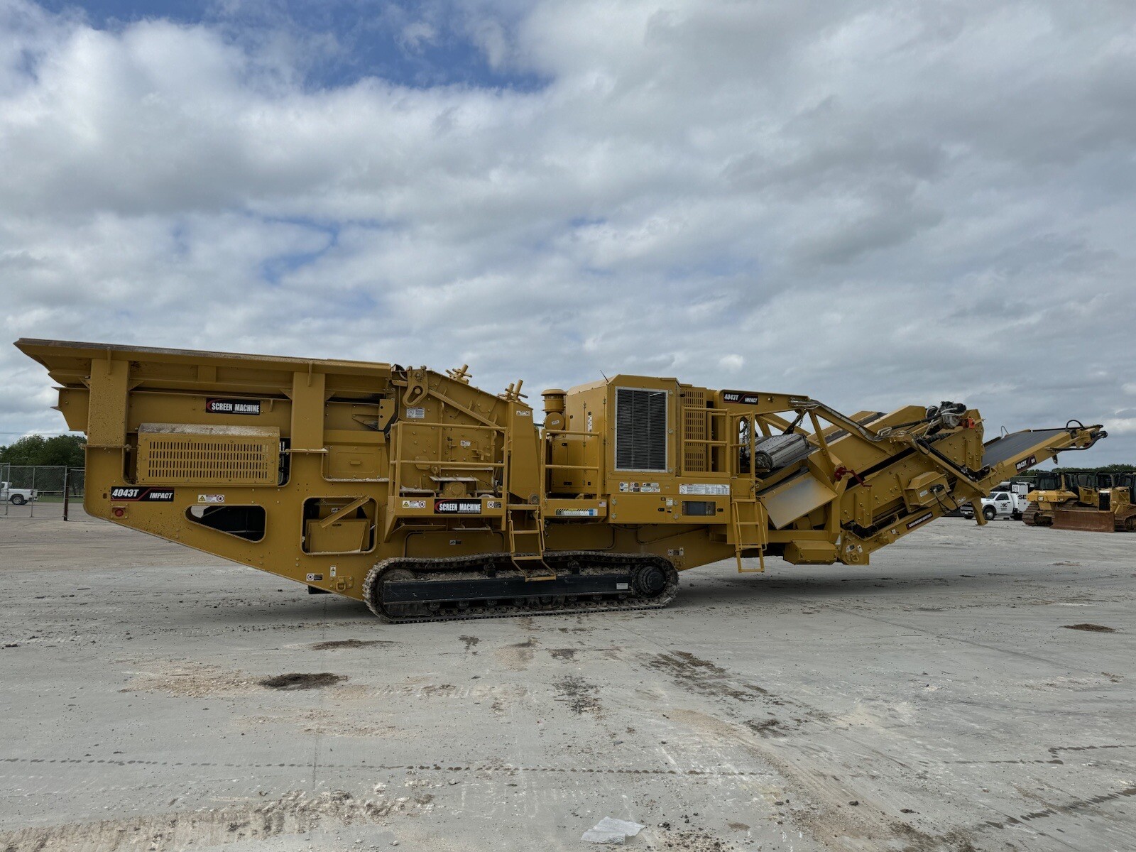 2023 Screen machine 4043TR Mobile Tracked Impact Rock Crusher