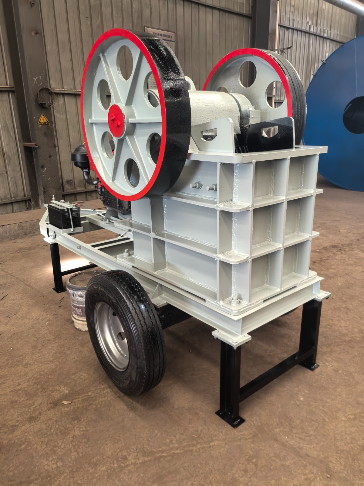 150*250 jaw crusher diesel engine rock crusher mini sand making machine at CA