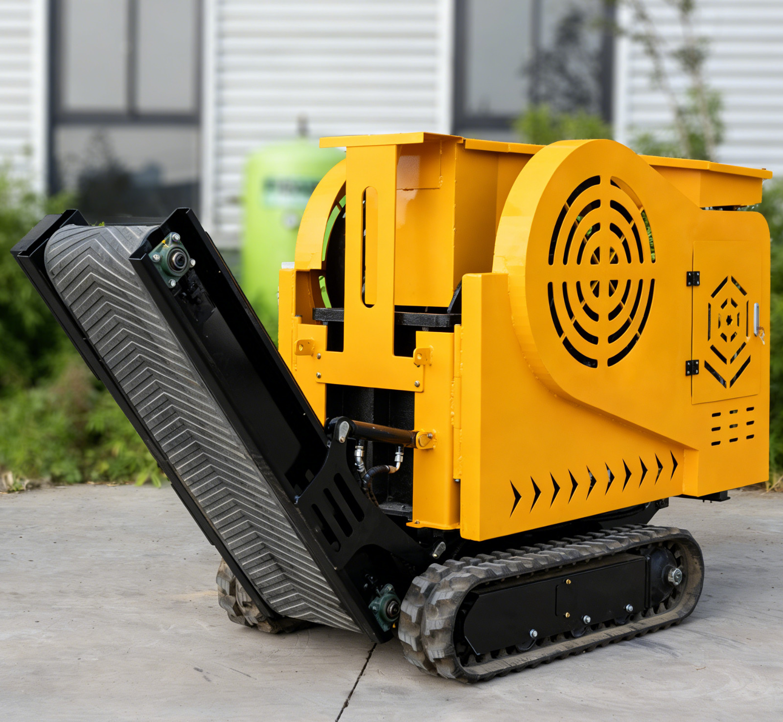 MS430 Jaw Crusher 1800kg 18HP Mobile Stone Rock Tracked Crusher Mining Machine