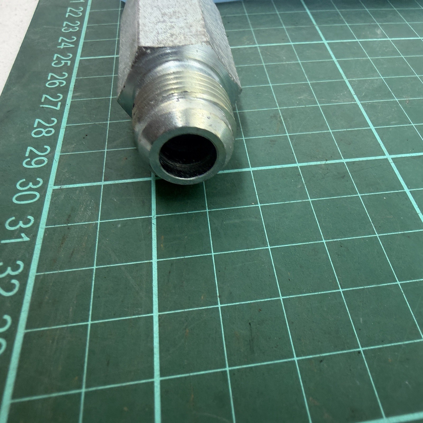 20714468 Sandvik Hydraulic Adapter 3/8 BSPP to 3/4 JIC Straight Drill Rig NOS