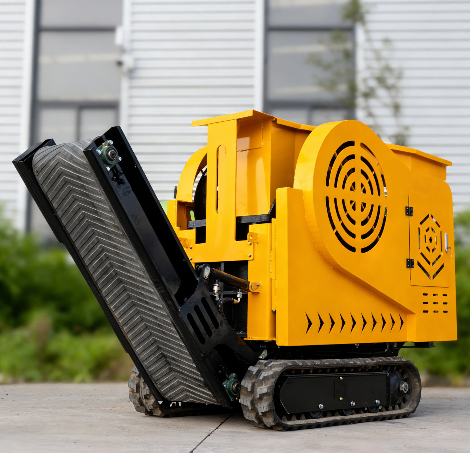 MS430 Jaw Crusher 1800kg 18HP Mobile Stone Rock Tracked Crusher Mining Machine