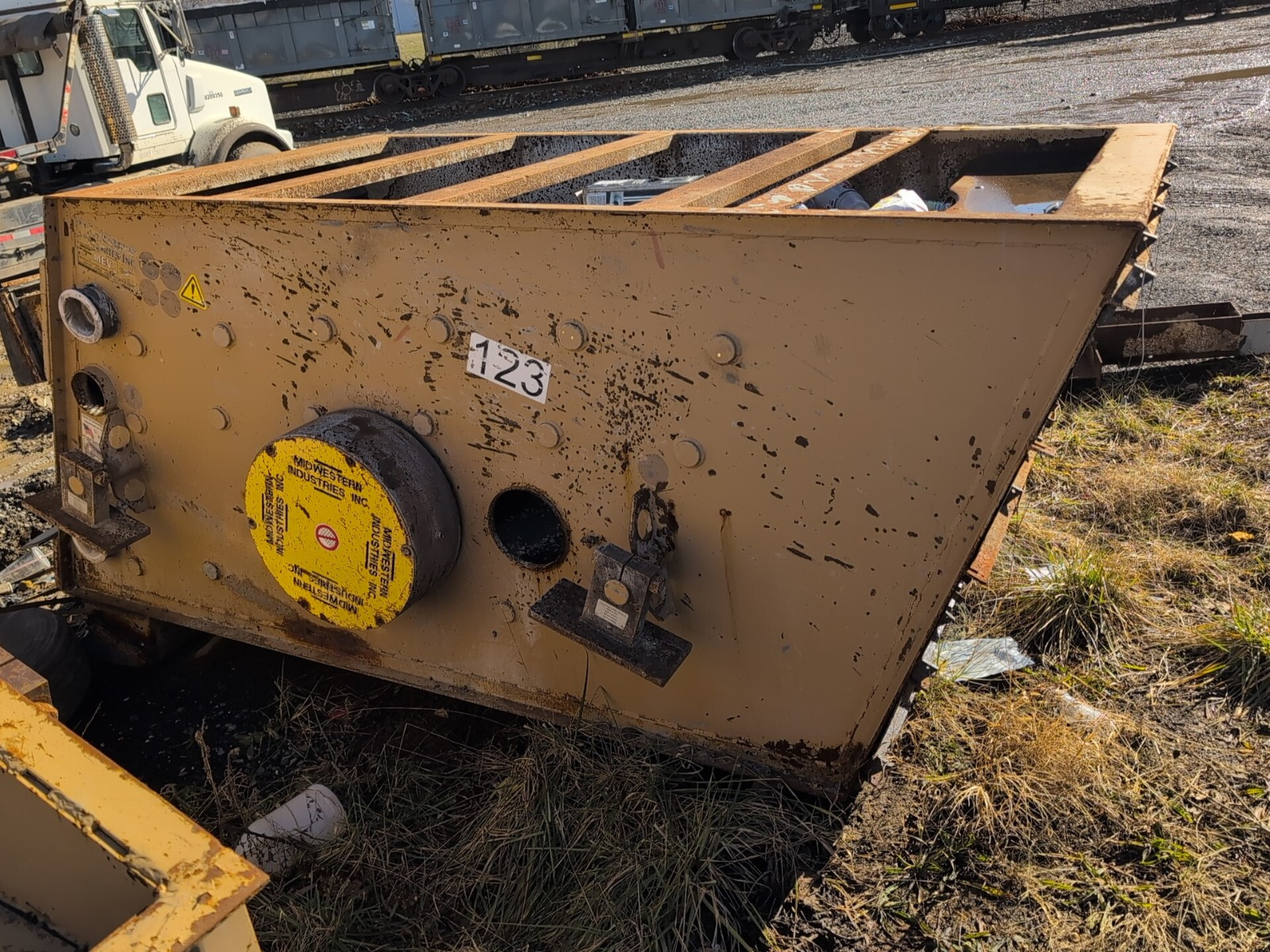Midwestern Industries MEV 48-3 Screen Deck And Frame