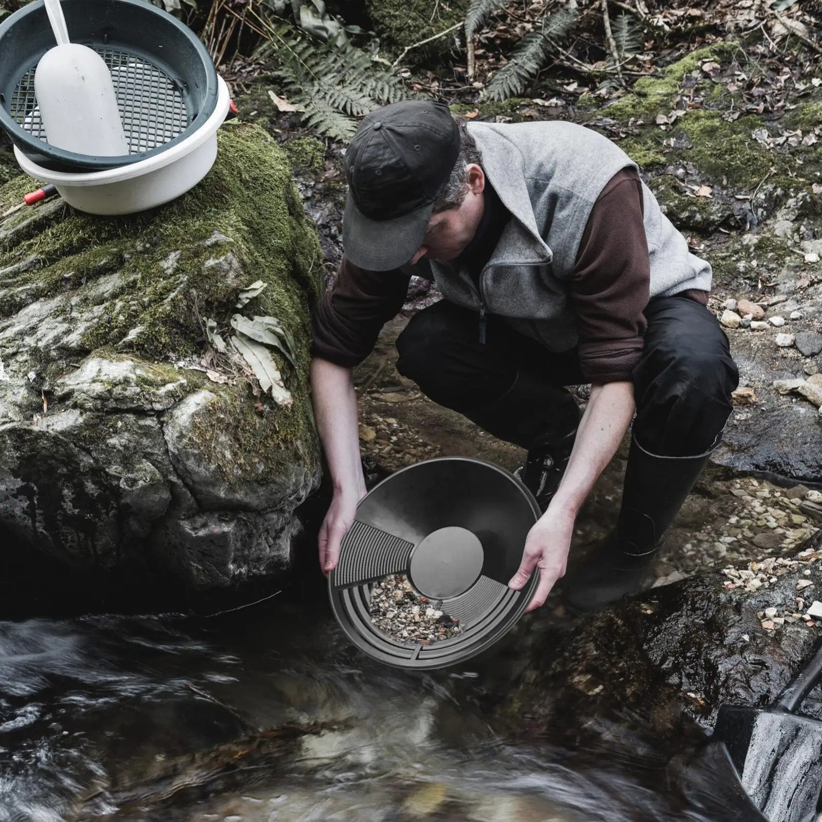Hot Sale Plastic Gold Pan Basin Gold Mining Pan Ergonomic Gold Panning Tool Gold