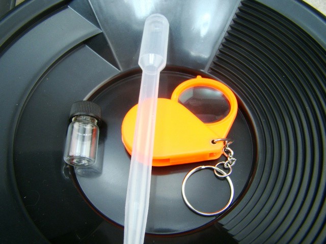 5 pc Kids Gold Panning Kit-Christmas Gift-Black Pan-Snuffer-Vial-Scoop-Magnifier