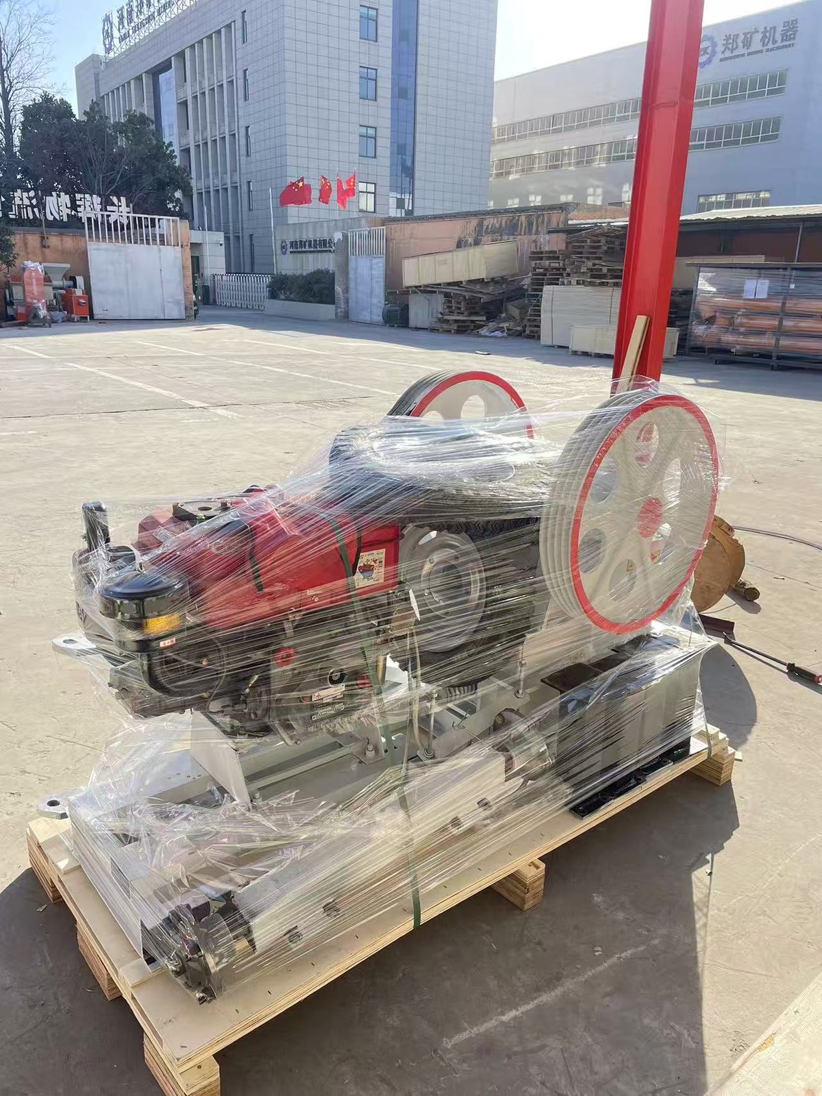 250*300 jaw crusher China small jaw crusher home use mini rock crusher price