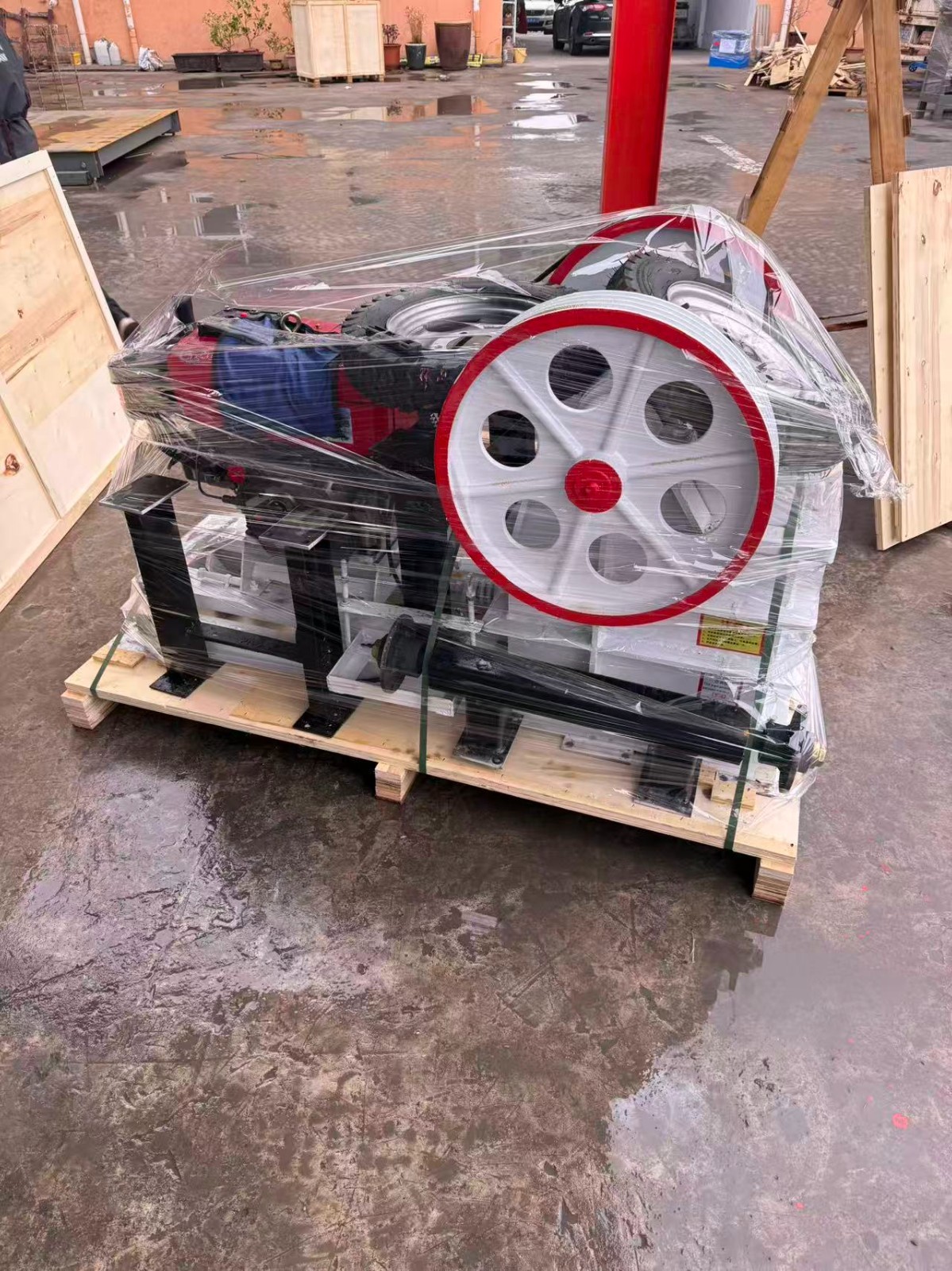 250*300 jaw crusher China small jaw crusher home use mini rock crusher price